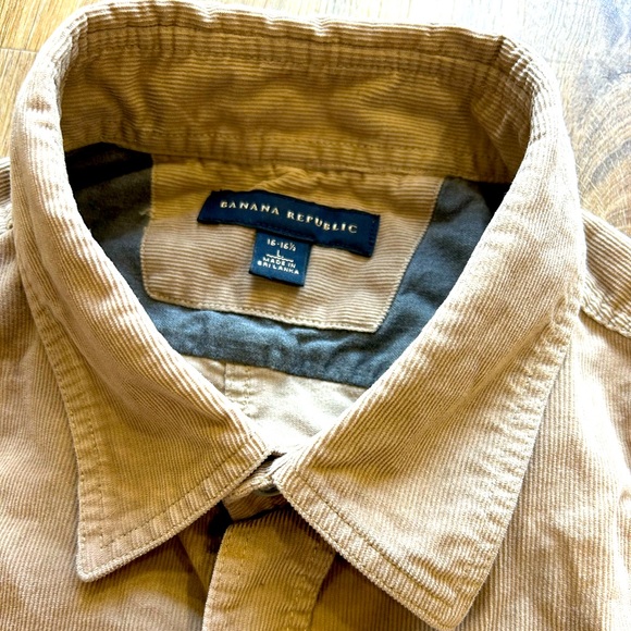 Hugo Boss, J Crew, Banana Republic and Zara shirts for sale! Great Condition! - Picture 4 of 10